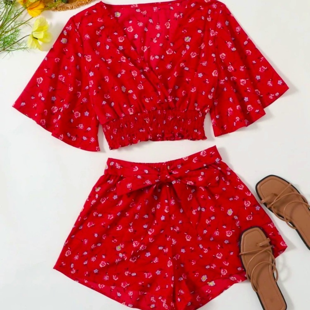 3/$20 ❤️ Shein 4x short and crop top set red